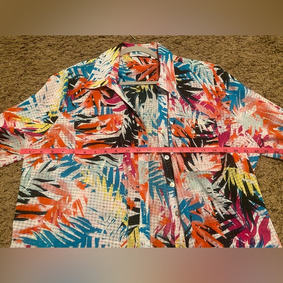 Women’s Notations Button Up Blouse. - Picture 5 of 6